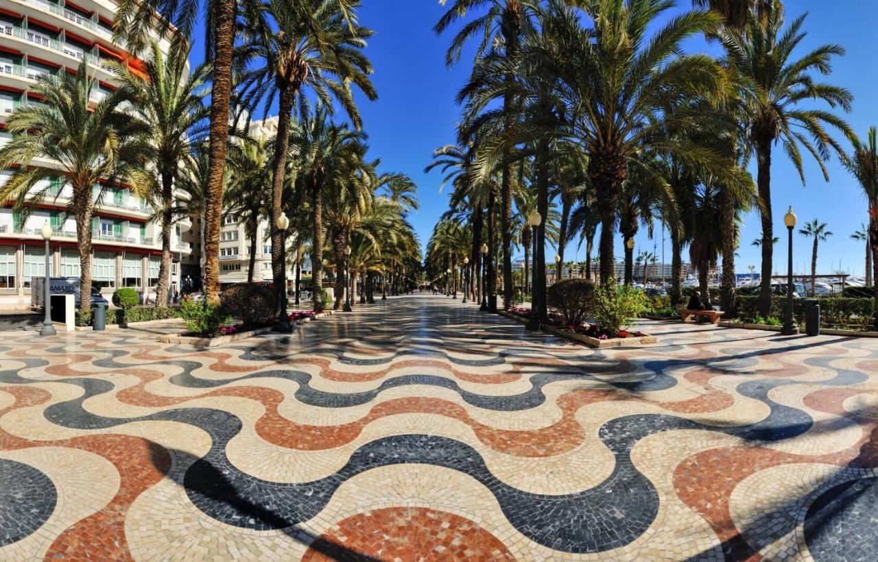 אליקאנטה Place De La Mairie מראה חיצוני תמונה